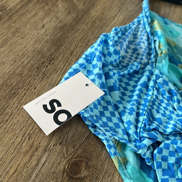 Good For Life Tie Back Crop Top - Picture 6 of 6